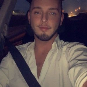 Meet your Posher, Cody